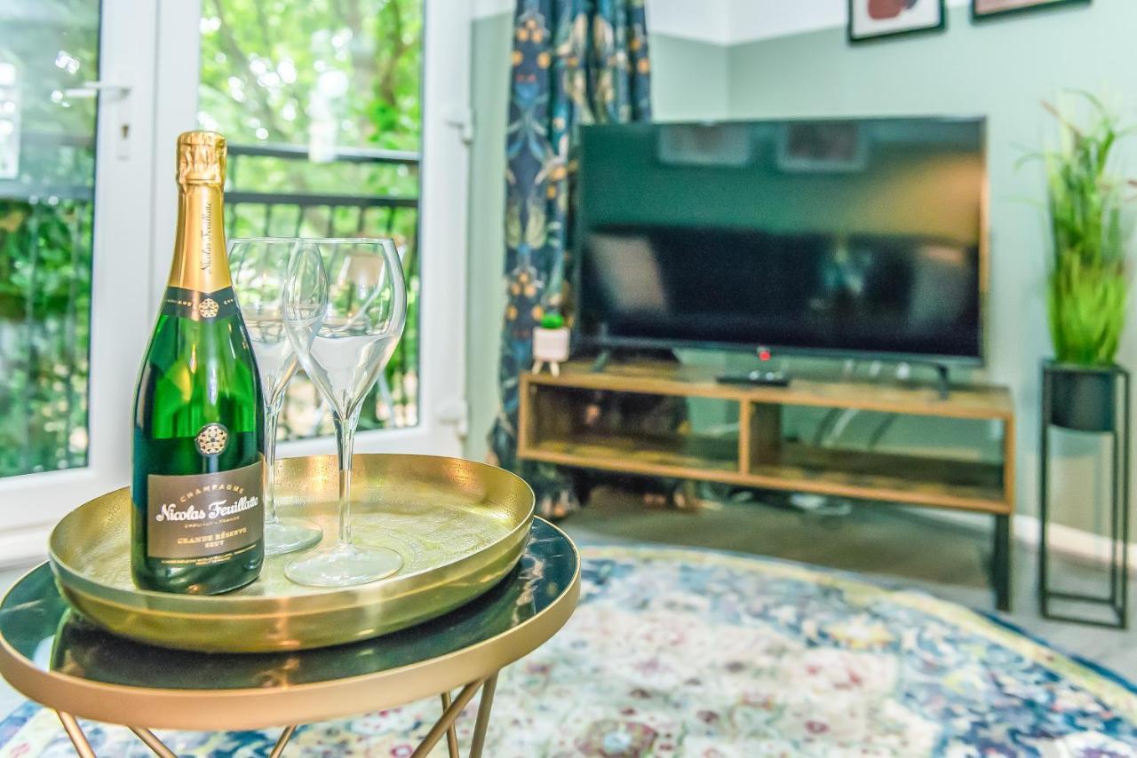 Pipkin Place Serviced Apartment Ковентри Экстерьер фото
